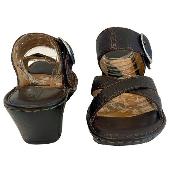 LIKE NEW - BORN Brown Two Strap Leather Wedge Sandals Buckle Detail Size 10 - Picture 8 of 15